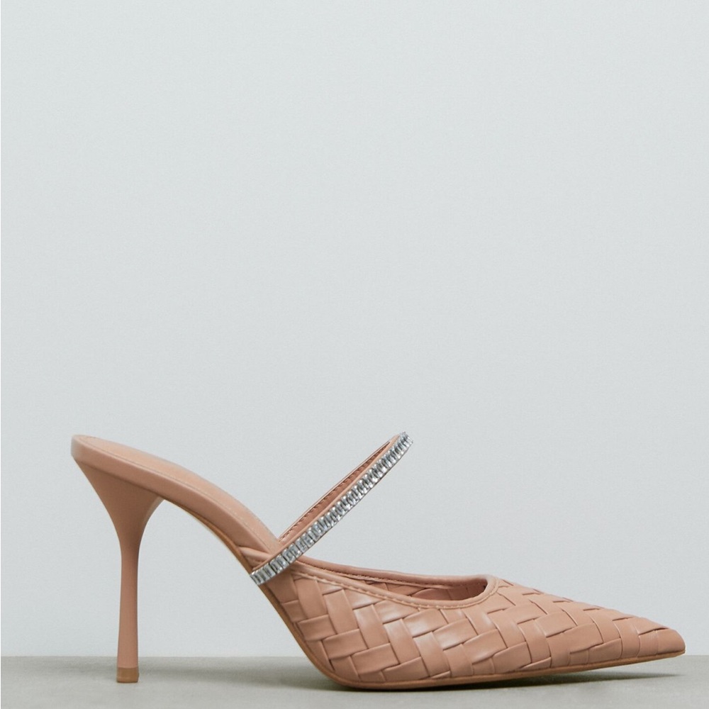 Brand new Zara heels! Size 7.5